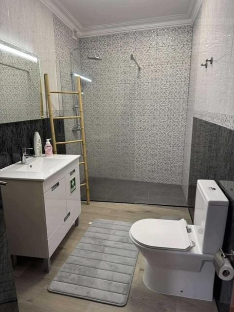 Alvarenga House Maia  المظهر الخارجي الصورة